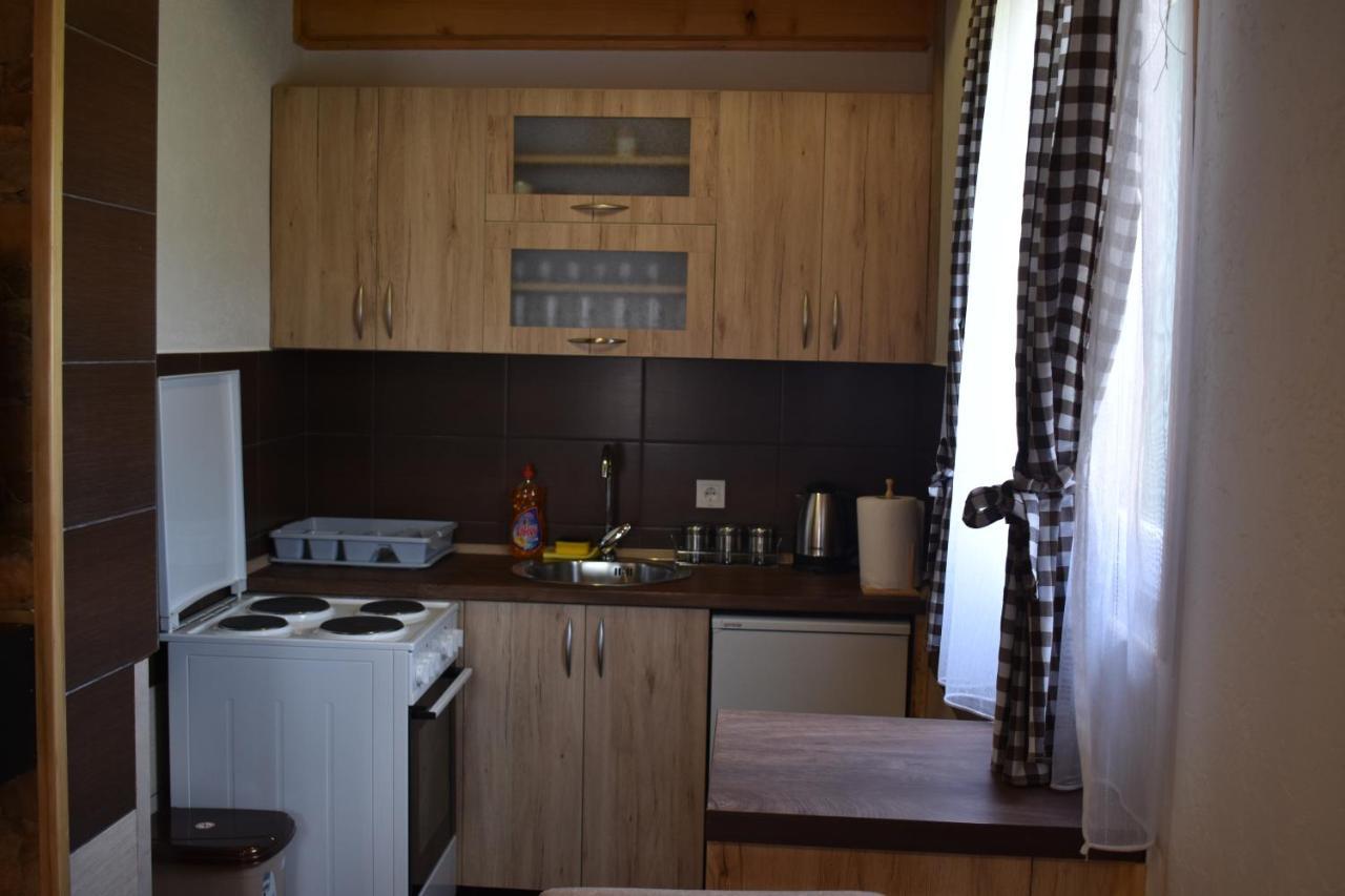 Apartments Avramovic - Bungalow Žabljak Екстериор снимка